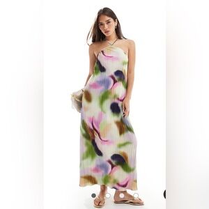 Vero Moda Vibrant Abstract Halter neck Maxi Dress NWt medium